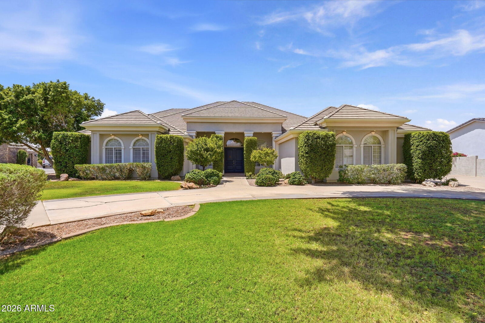 Property Photo:  302 S Tucana Court  AZ 85296 