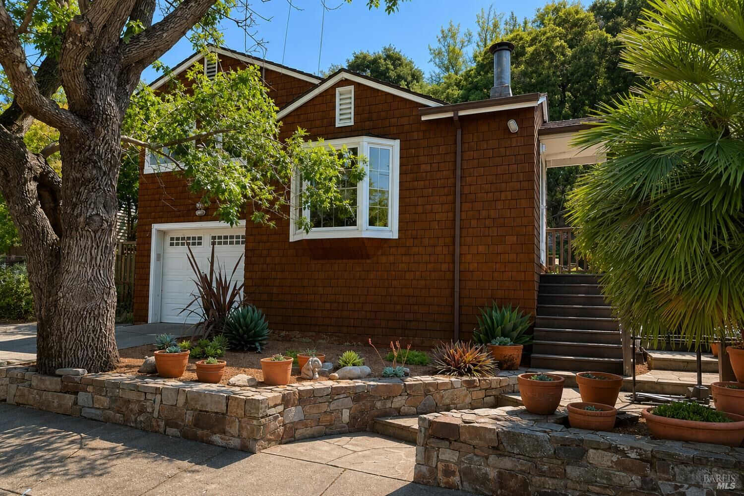 Property Photo:  200 The Alameda  CA 94960 