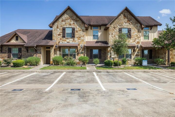 Property Photo: 303 Capps Drive TX 77845