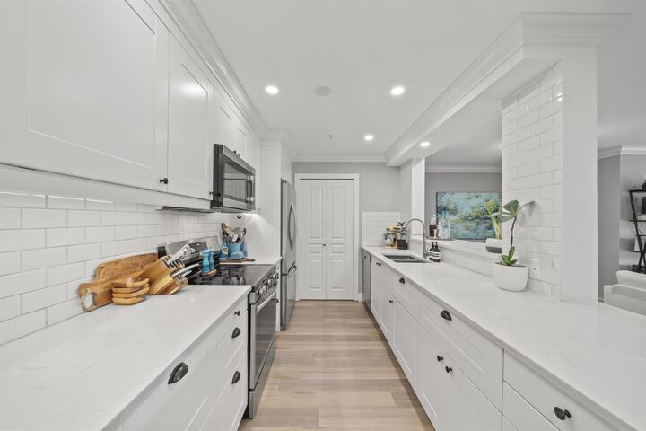 4770 52A Street 116 — photo 1