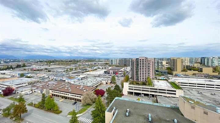 Property Photo: 7380 Elmbridge Way 1803 BC V6X 4A1