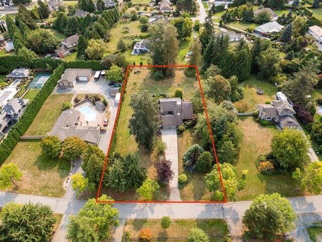 Property Photo: 18208 21A Avenue BC V3Z 9W2