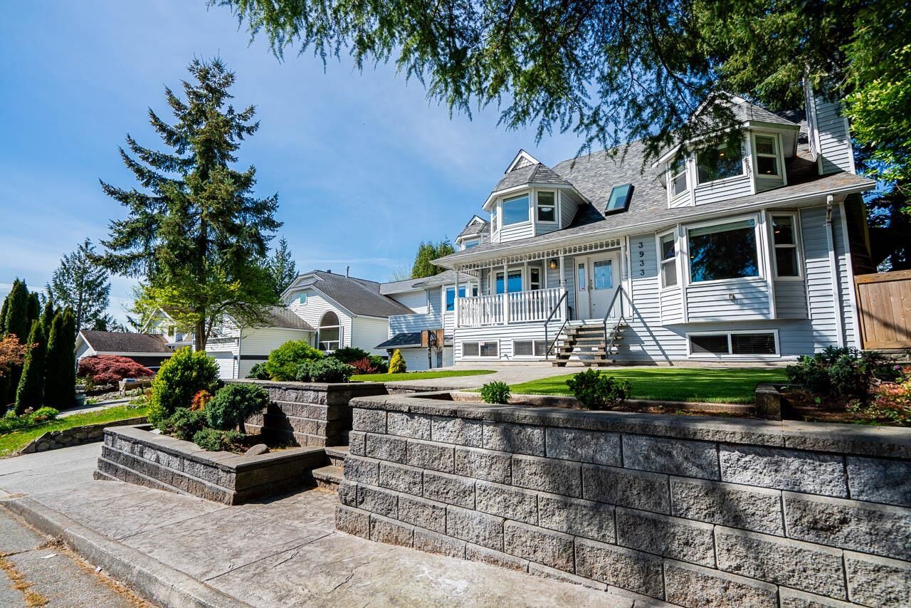 Property Photo: 3933 Toronto Street BC V3B 6M4