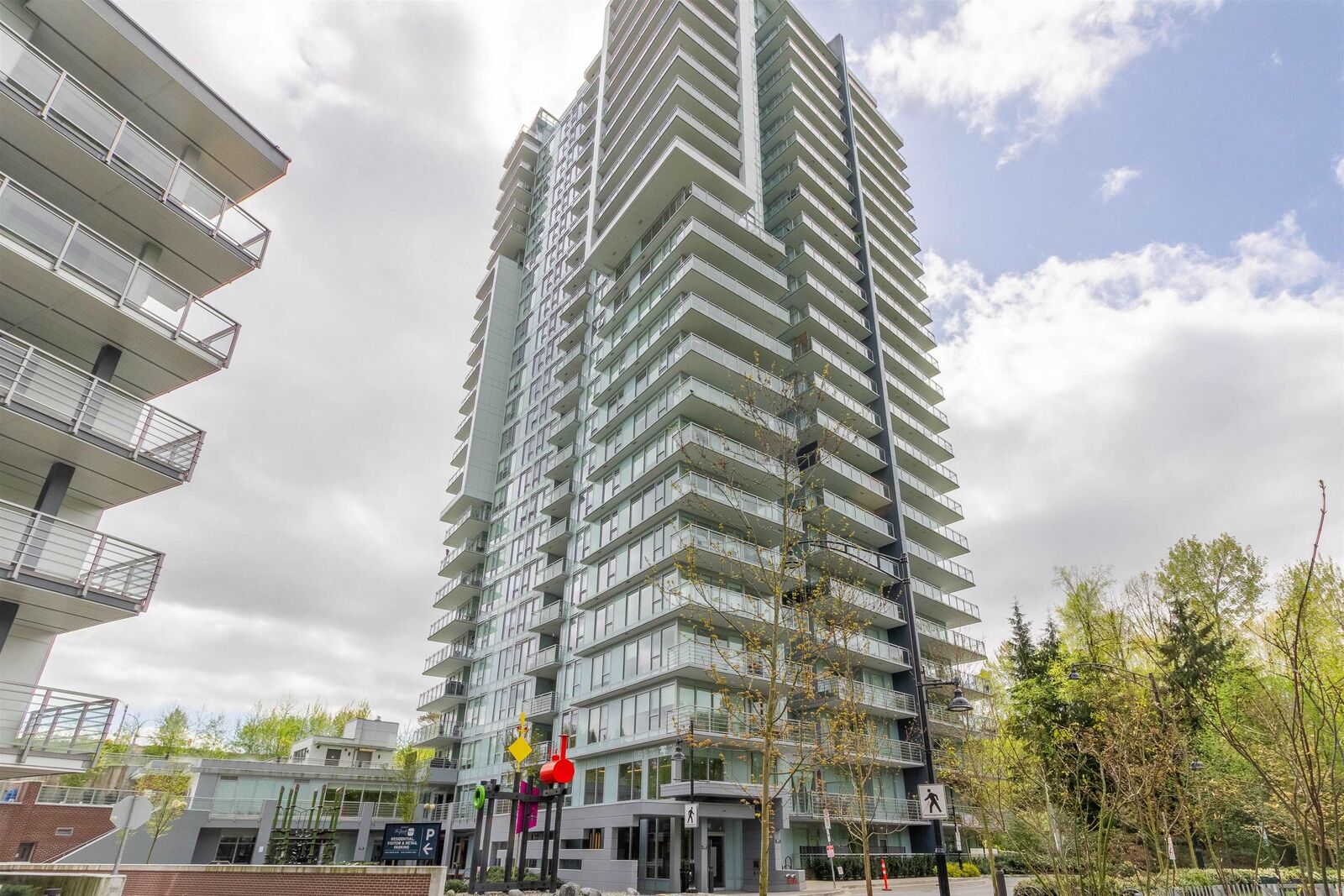 Property Photo: 308 Morrissey Road 902 BC V3H 0M2