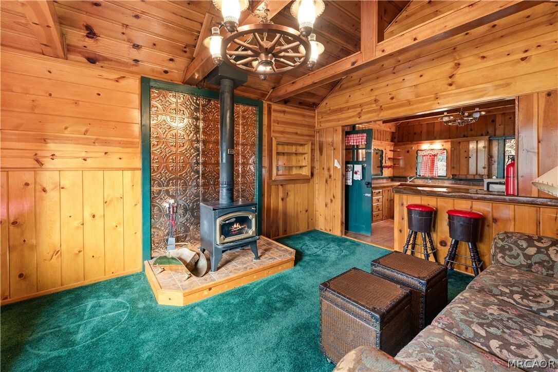 Property Photo: 376 Pine Hill Drive CA 92333