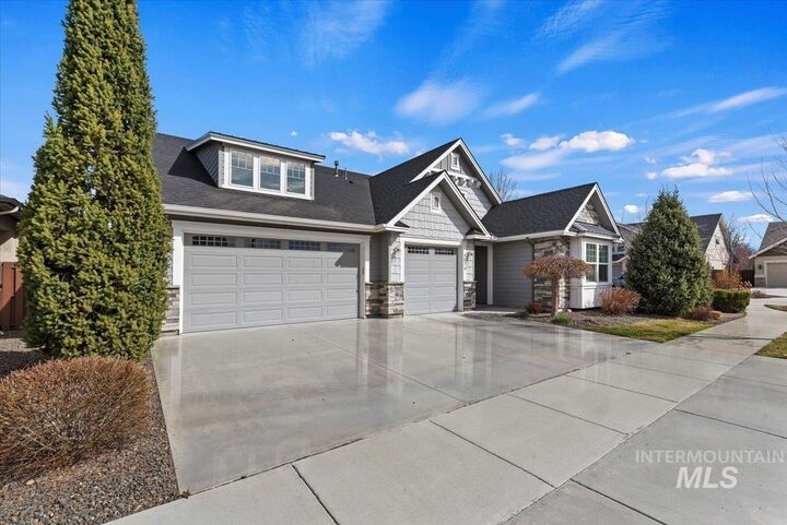 Property Photo: 4074 W Bavaria St. ID 83616