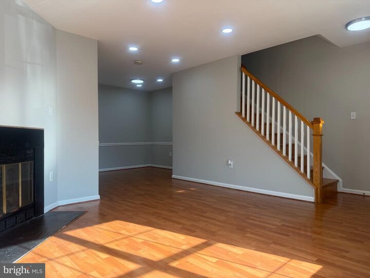 Property Photo:  14533 Ravenscar Court  VA 20121 