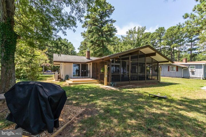 Property Photo:  781 N Glebe Road  VA 22520 
