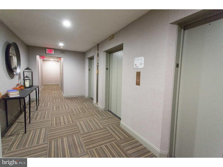 Property Photo:  1411-4 Walnut Street 804  PA 19102 
