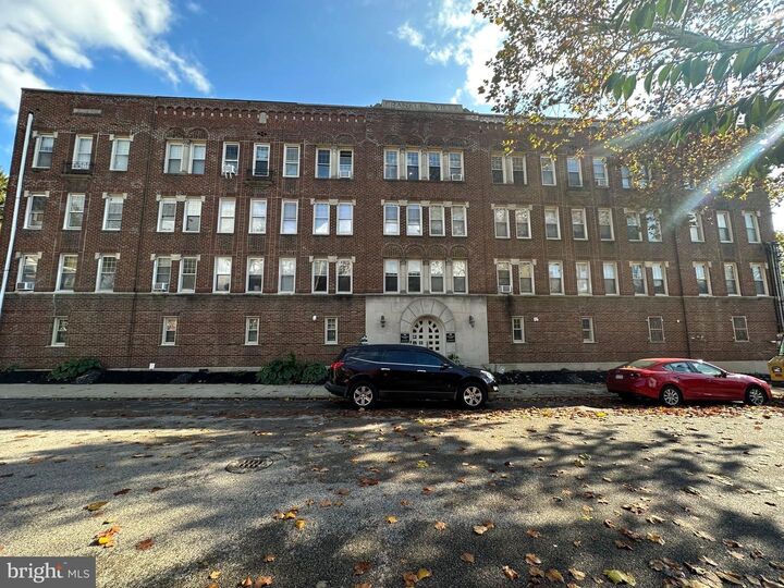 Property Photo:  200-205 W Sedgwick Street 300  PA 19119 