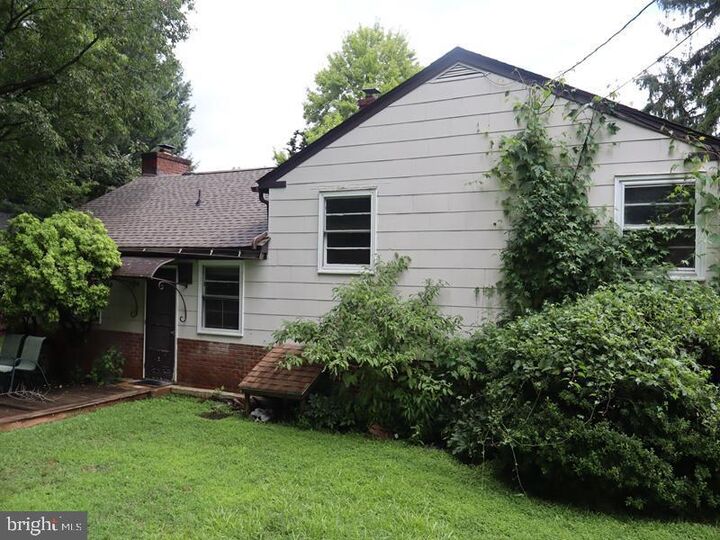 Property Photo:  1380 Glenbrook Road  PA 19046 