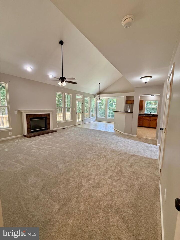 Property Photo:  3915 Carlyle Court  VA 22408 