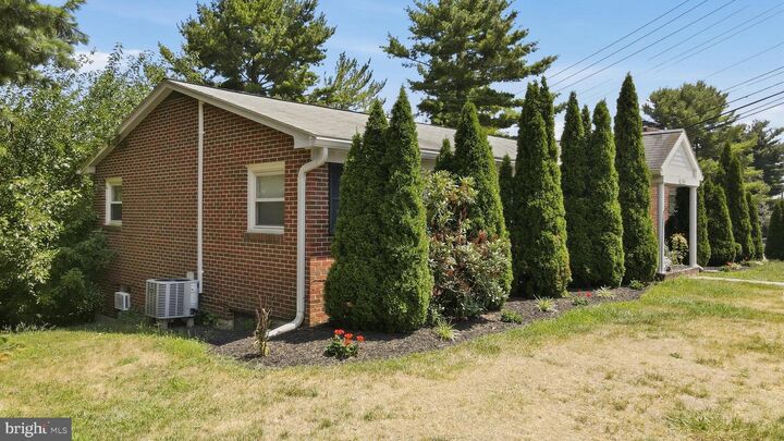 Property Photo: 13603 Rockcliff Drive MD 21742
