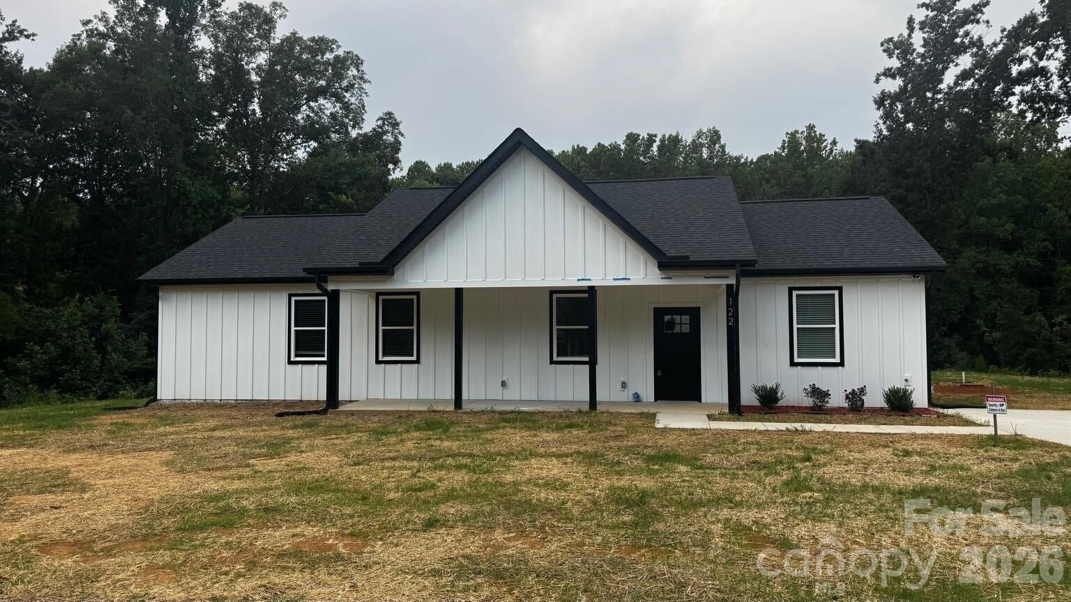 Property Photo: 122 Pinecrest Drive NC 28152
