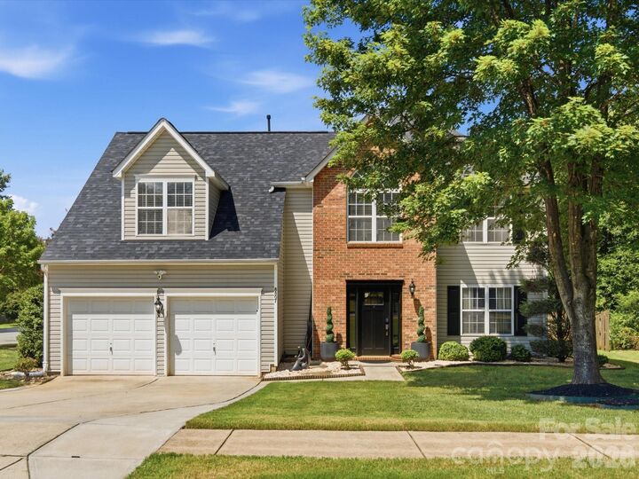 Property Photo:  8807 Royal Bluff Drive  NC 28269 