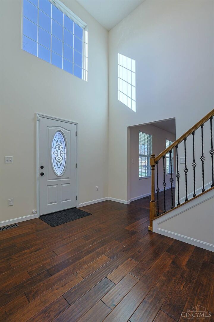 Property Photo: 1544 Adams Court OH 45102