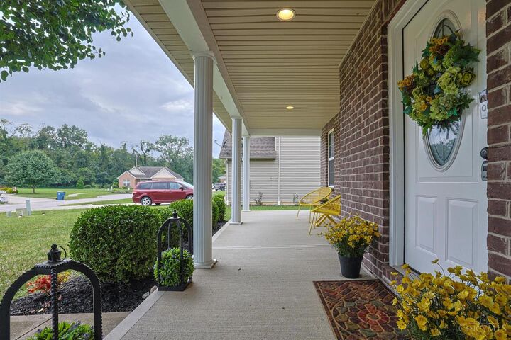 Property Photo:  1544 Adams Court  OH 45102 