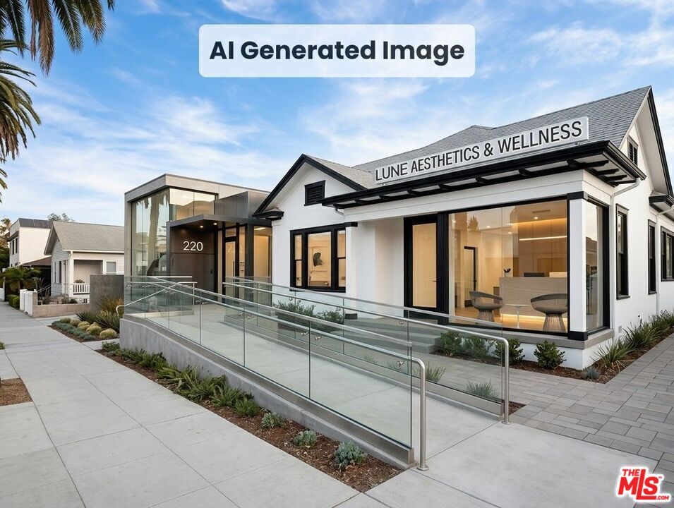 Property Photo:  220 N Oxford Ave  CA 90004 