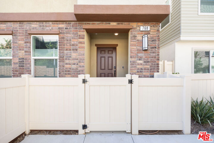 Property Photo: 768 Daniel Freeman Cir CA 90301