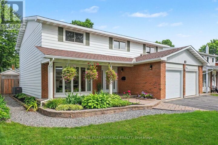 Property Photo: 13 Centrepark Drive ON K1B 3C2