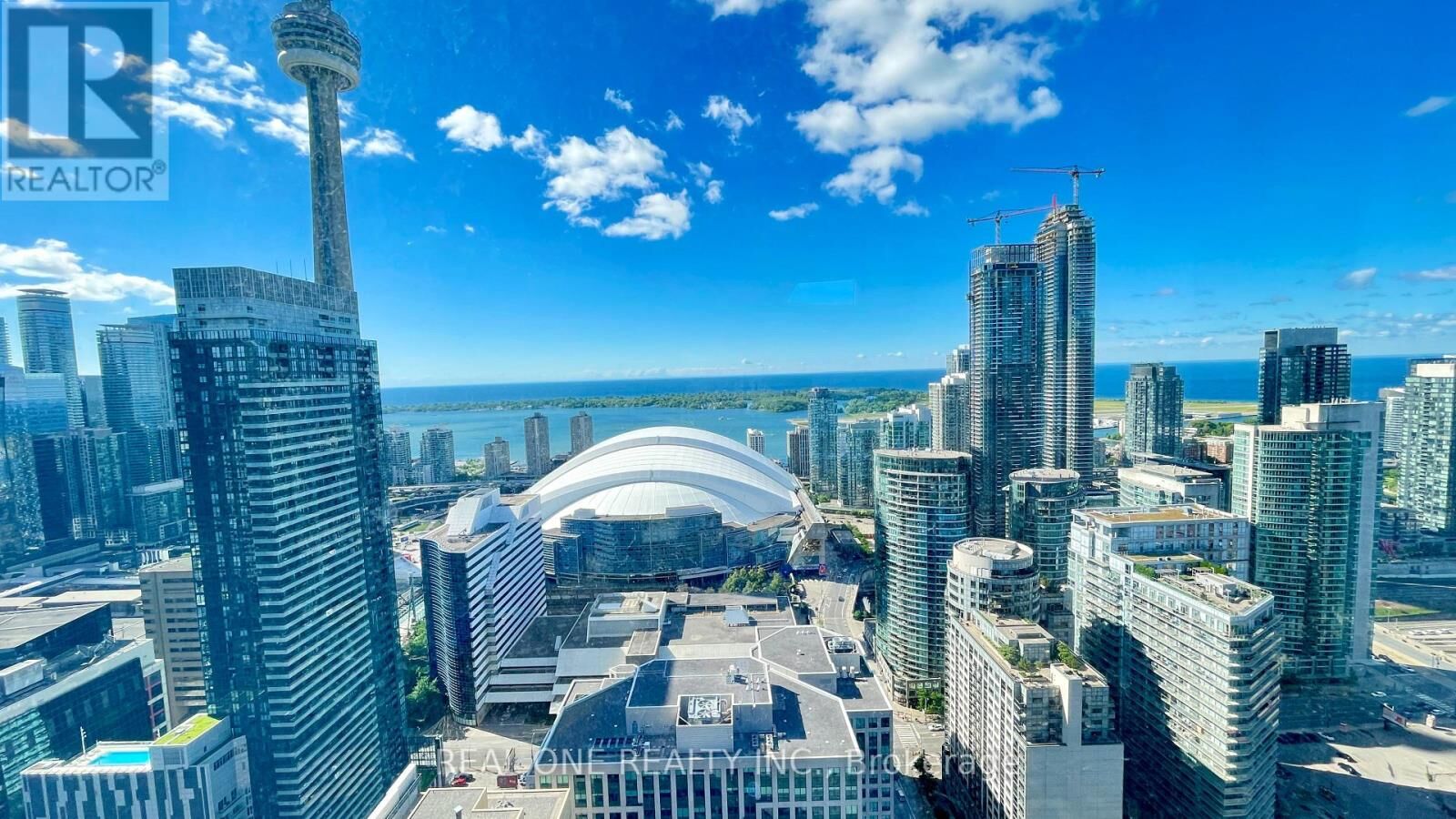 Property Photo:  55 Mercer Street 4712  ON M5V 0W4 