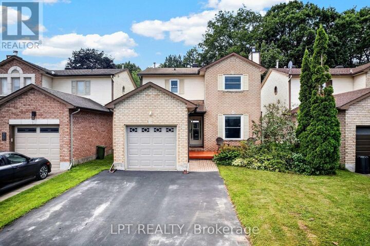 Property Photo: 56 Victor Street ON K2S 1H8