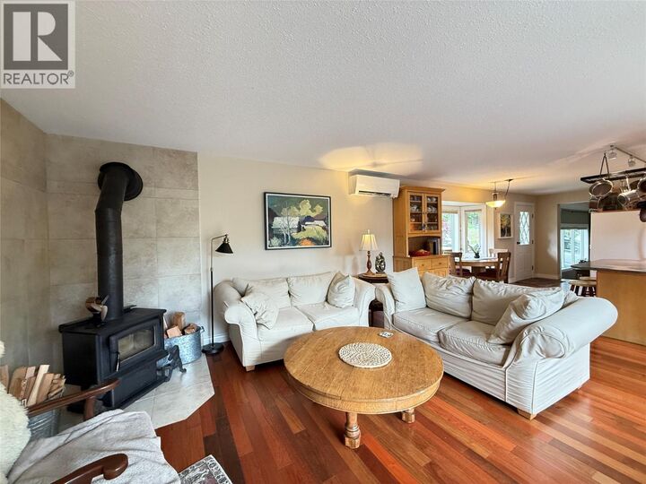 Property Photo: 3834 Woodcrest Road BC V0G 2G3