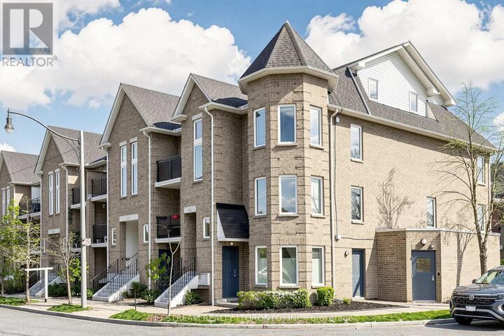 Property Photo: 10 Brian Peck Crescent 201 ON M4G 4K4