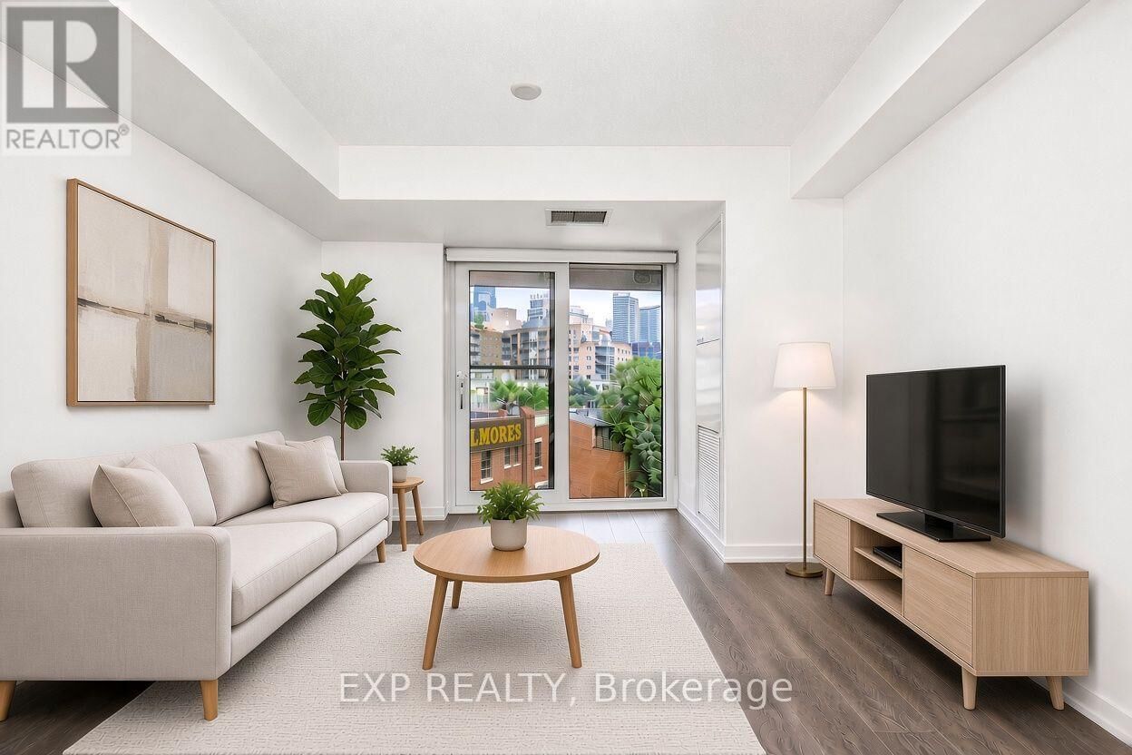 Property Photo:  219 Dundas Street East 610  ON M5A 0V1 