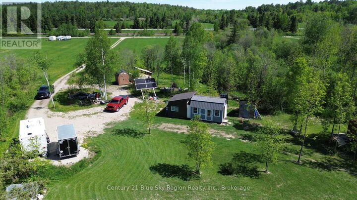 Property Photo:  342 Old Highway 17  ON P0H 1V0 