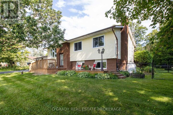Property Photo:  5217 Algonquin Road  ON K6V 5T2 