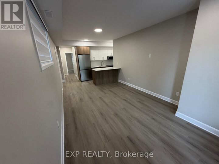Property Photo:  48 Queen Mary Street  ON K1K 1X9 