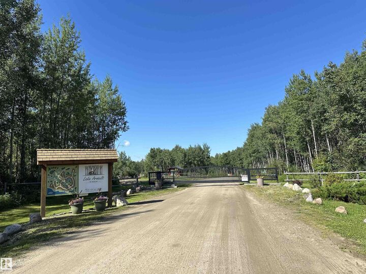 #130 5519 Twp Rd 550 — photo 1