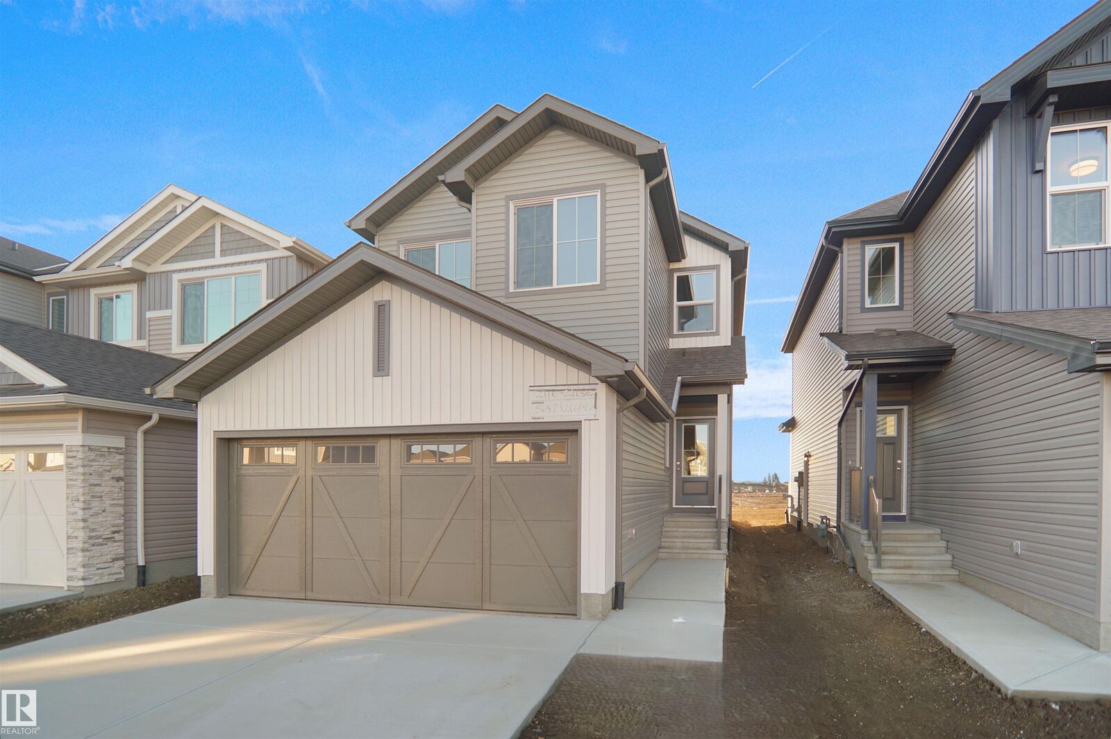 Property Photo: 583 Ashgrove Circle AB T9E 0K7