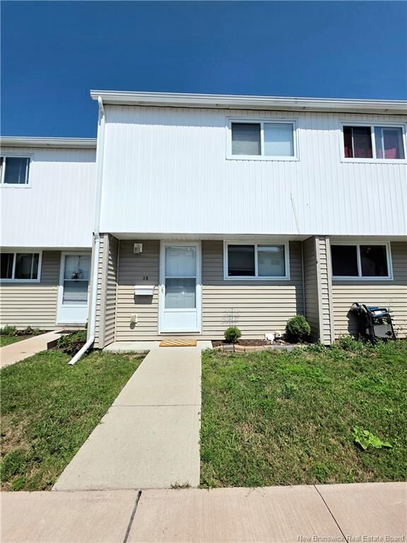 Property Photo: 24 Suffolk Street 35 NB E1B 4K6