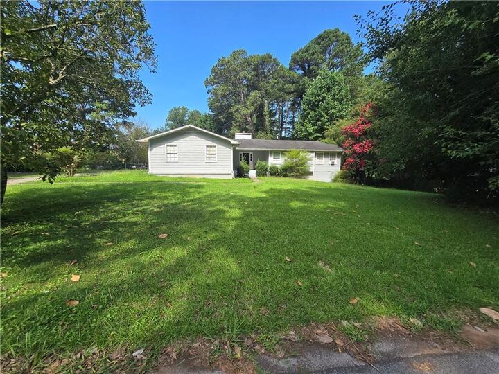 Property Photo: 1481 Smithson Drive GA 30058