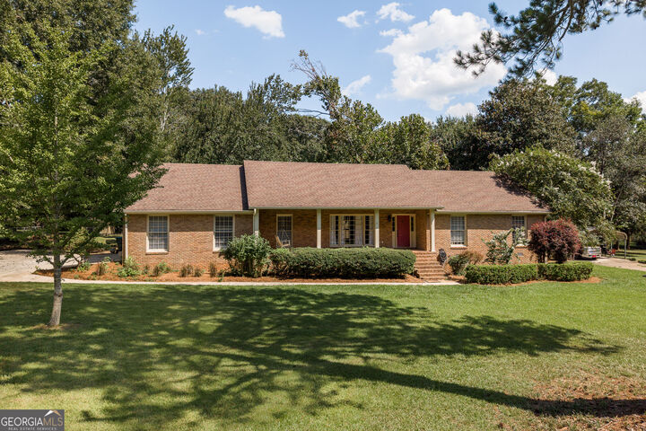 Property Photo: 1035 Whit Davis Road GA 30605