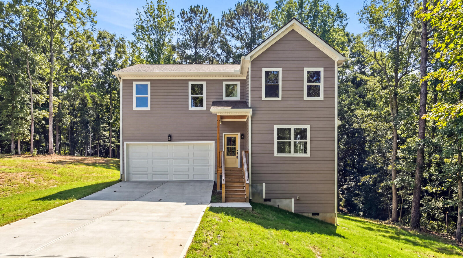 Property Photo:  107 Jamestown Road  TN 37341 