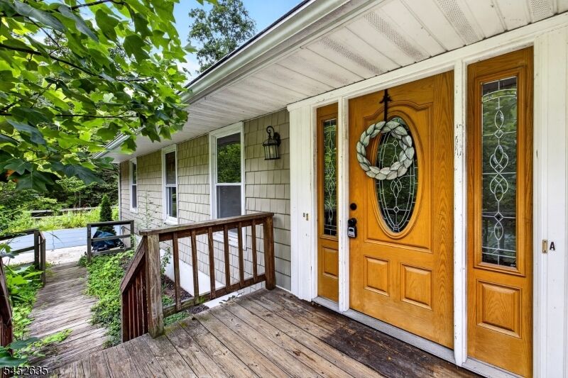 Property Photo:  28 Sharrer Road  NJ 07865 