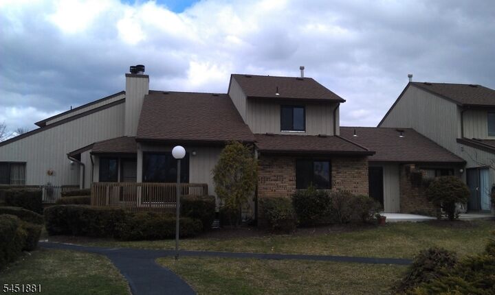 Property Photo:  250 Ridgedale Ave E-2  NJ 07932 