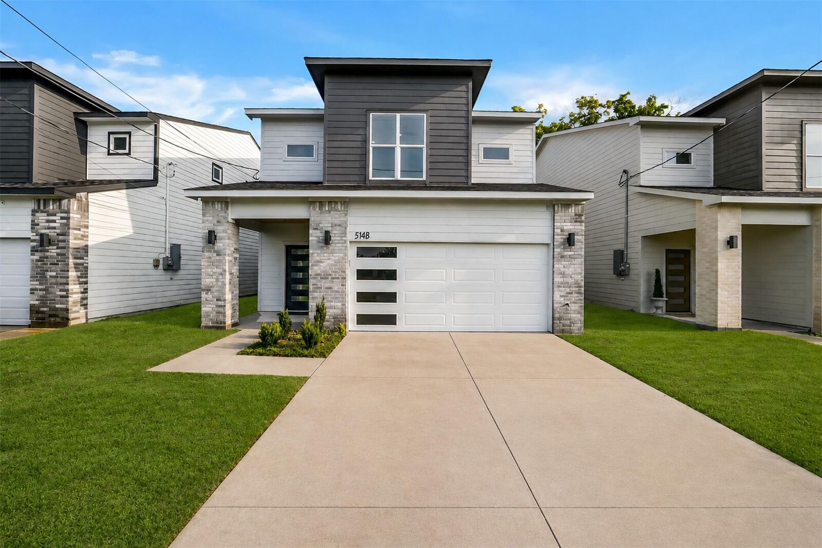 Property Photo:  514 Melbourne Street B  TX 77022 