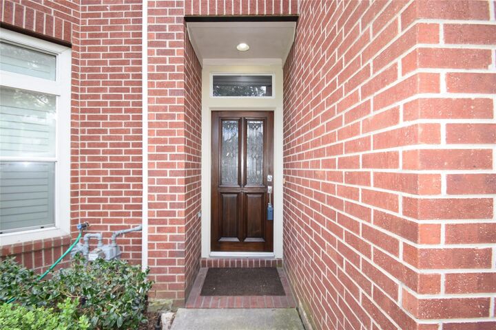 Property Photo: 722 Memorial Heights Drive TX 77007