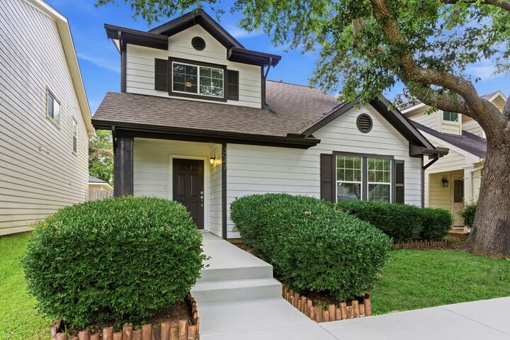Property Photo:  3947 Carriage Park Row  TX 77459 