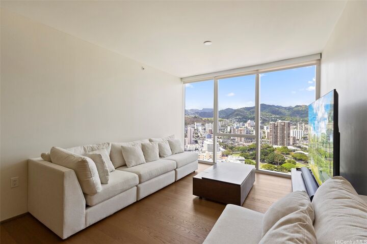 Property Photo: 888 Kapiolani Boulevard 3802 HI 96813