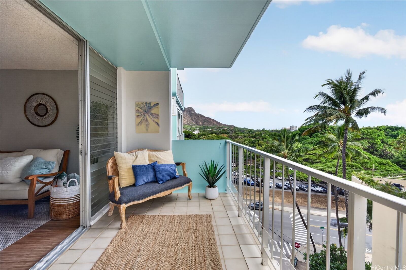 Property Photo: 204 Kapahulu Avenue 604 HI 96815