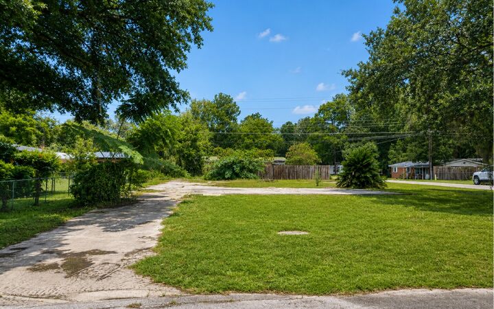 Property Photo: