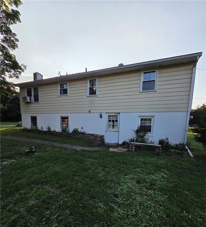 Property Photo:  125 E Dark Hollow Road  PA 18947 