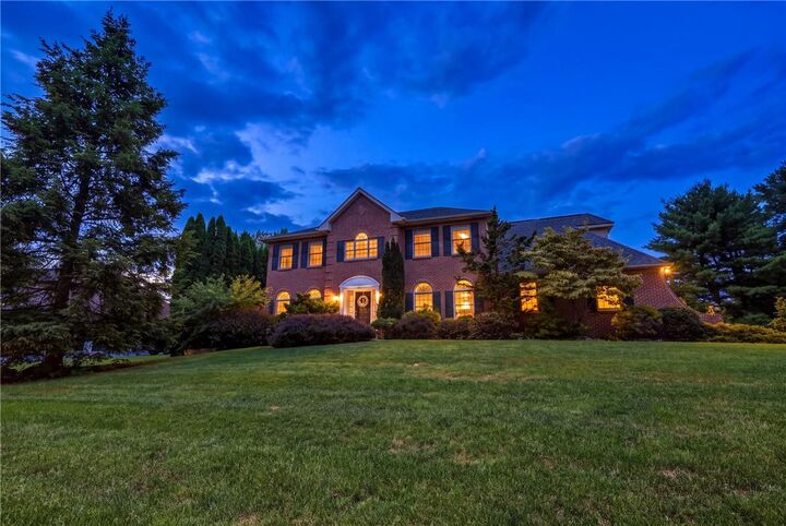 Property Photo: 3724 Canterbury Road PA 18020