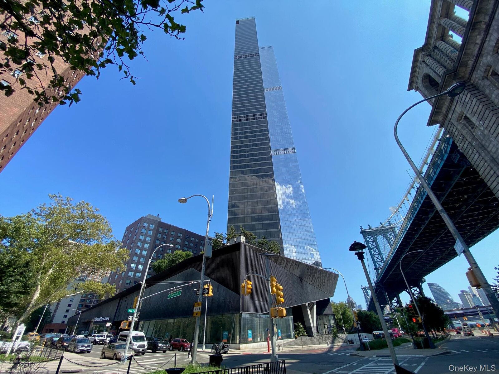 Property Photo:  252 South Street 12G  NY 10002 