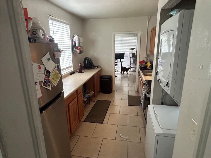 Property Photo: 1220 NW 31 Avenue FL 32609